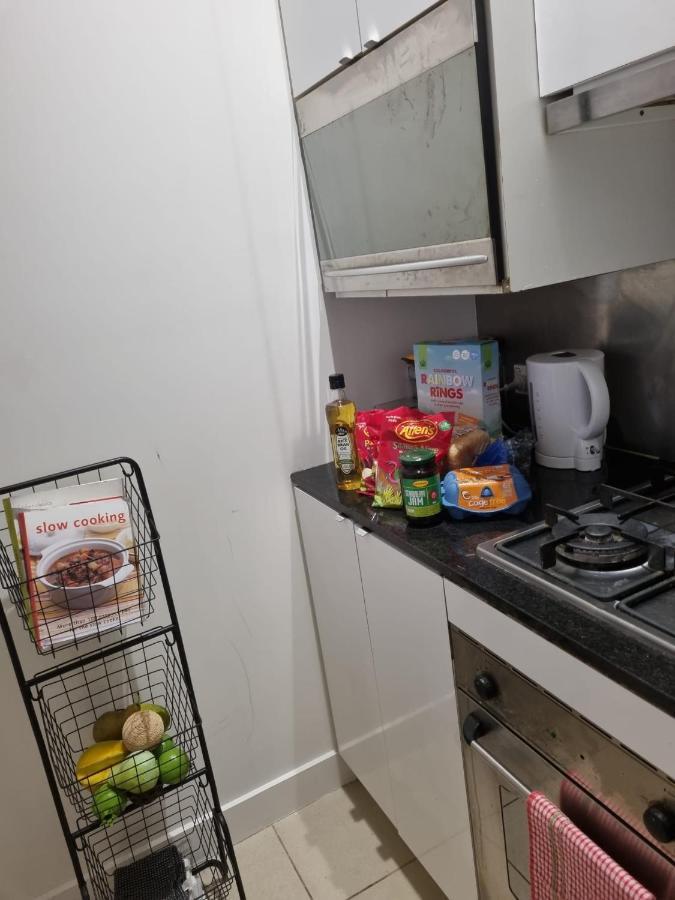 Collins Central 2-Bd Apartment With Pre-Reserve Parking Melbourne Ngoại thất bức ảnh
